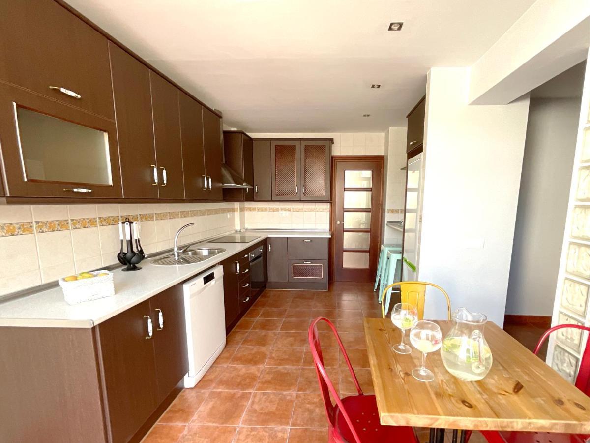 Casa De La Plaza Ferienhaus *